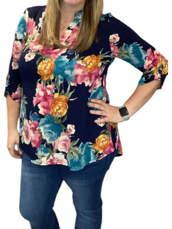 Versatile Outfits Floral Gabby Tunic Top In Navy