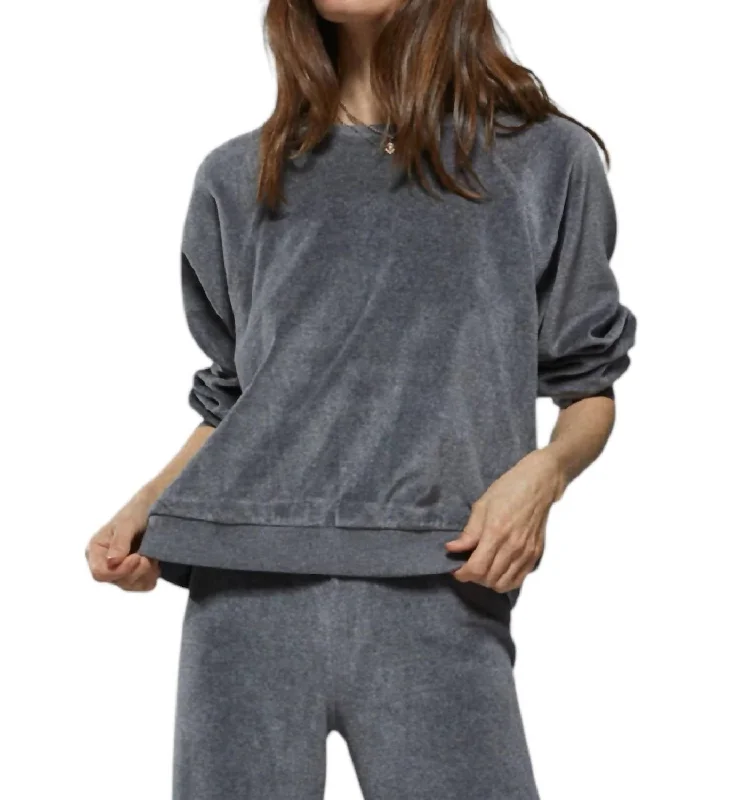 Free Spirited Fashion Samos Sweatshirt In Charcoal