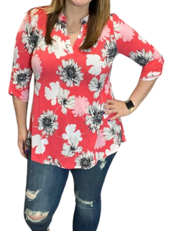 Sophisticated Style Gabby Tunic Top In Coral Multi