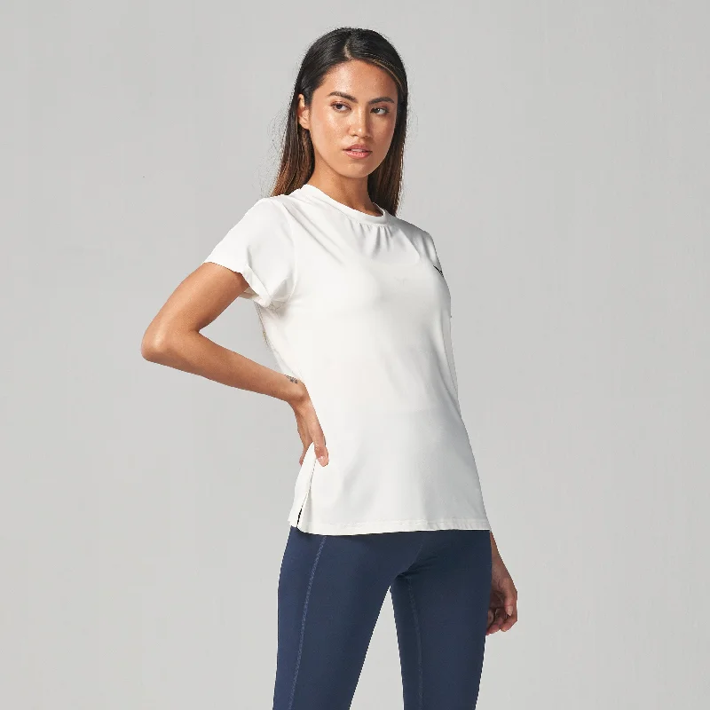 Casual Women's Clothing Essential Relaxed Fit Tee SS23 - Pearl White