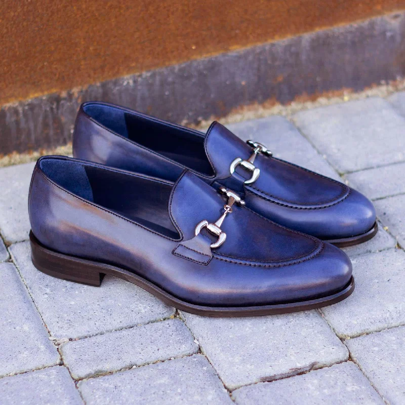Get Stylish Shoes At Unbeatable Discounts DapperFam Luciano in Navy Men's Italian Leather Loafer Get Stylish Shoes At Unbeatable Discounts DapperFam Luciano in Navy Men's Italian Leather Loafer
