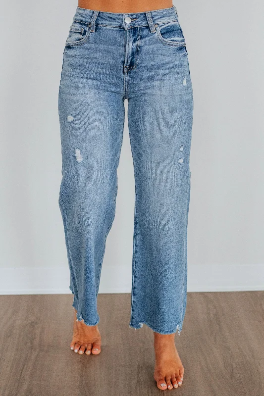 Trendy Street Style Jovie Risen Jeans