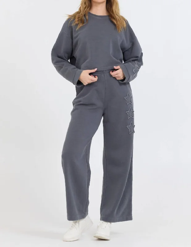 Women's Elegant Evening Attire Garment Dye Crewneck Star Appliqué Sweatshirt In Slate Grey