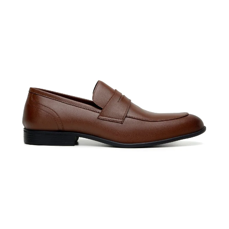 Men's Sporty Shoes 'Jean-Luc' men's classic loafer in vegan leather by Zette Shoes - cognac Men's Sporty Shoes 'Jean-Luc' men's classic loafer in vegan leather by Zette Shoes - cognac