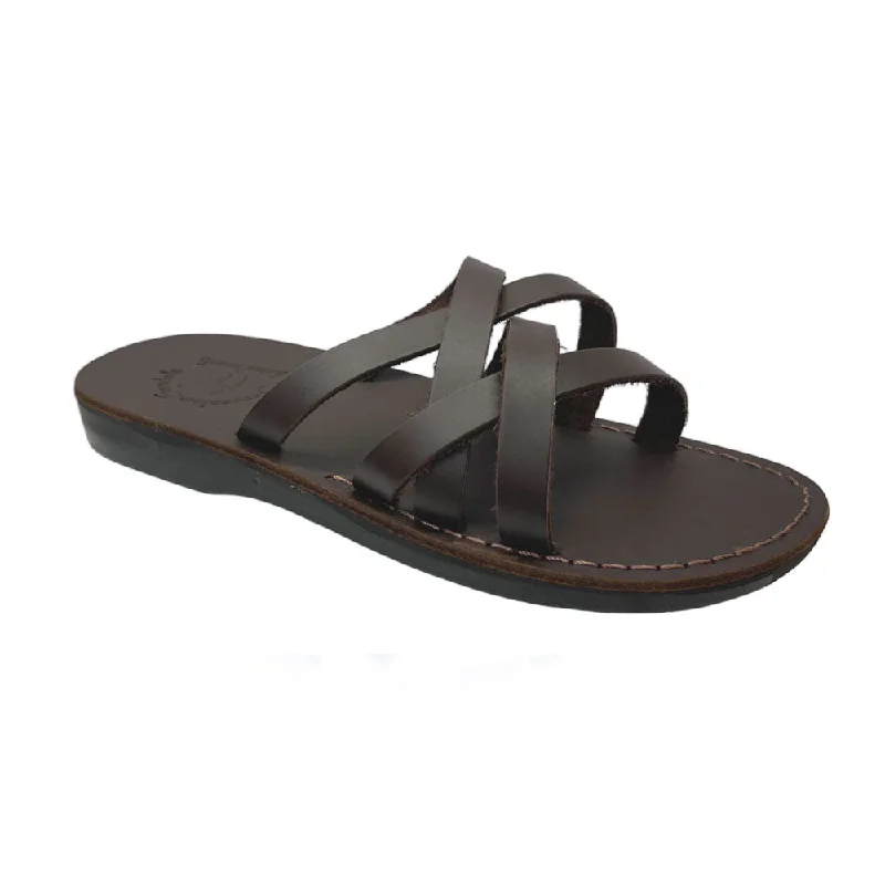 Men's Lightweight Shoes Gad - Leather Criss Cross Strap Sandal | Brown