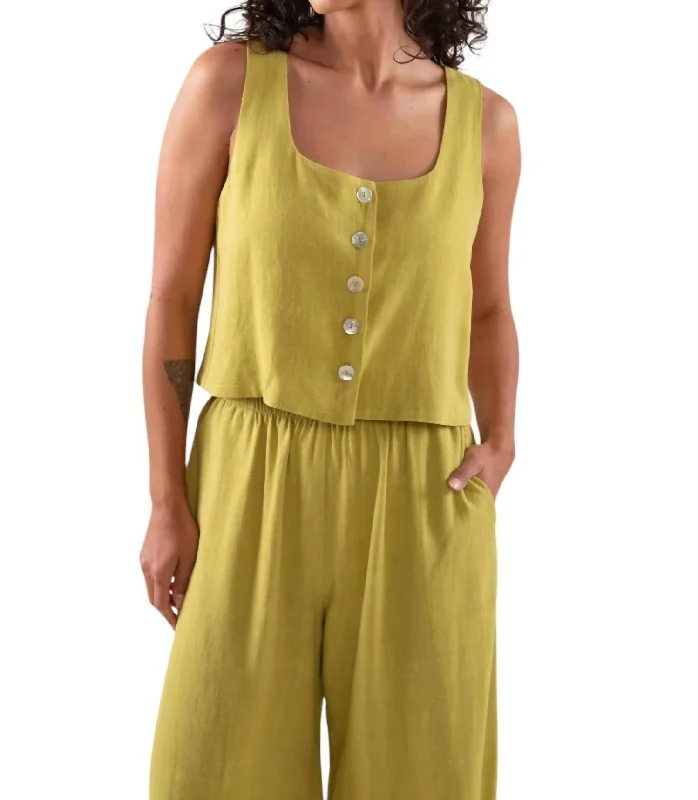 Women's Outfit For The Office Square Neck Linen Vest In Kiwi