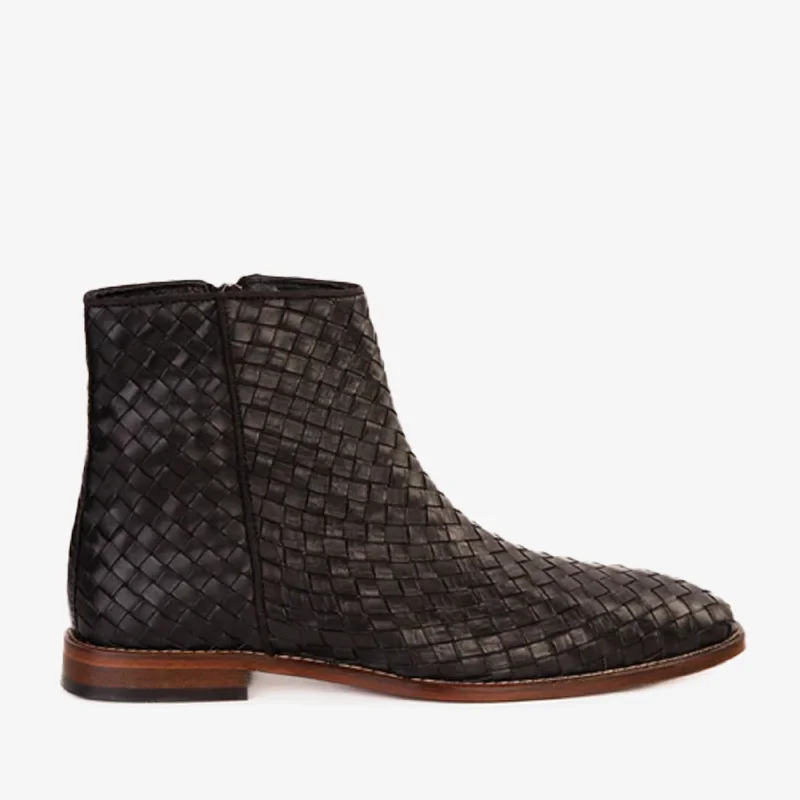Men's Flexible Boots The Wellington Black Handwoven Leather Men Boot with a Zipper