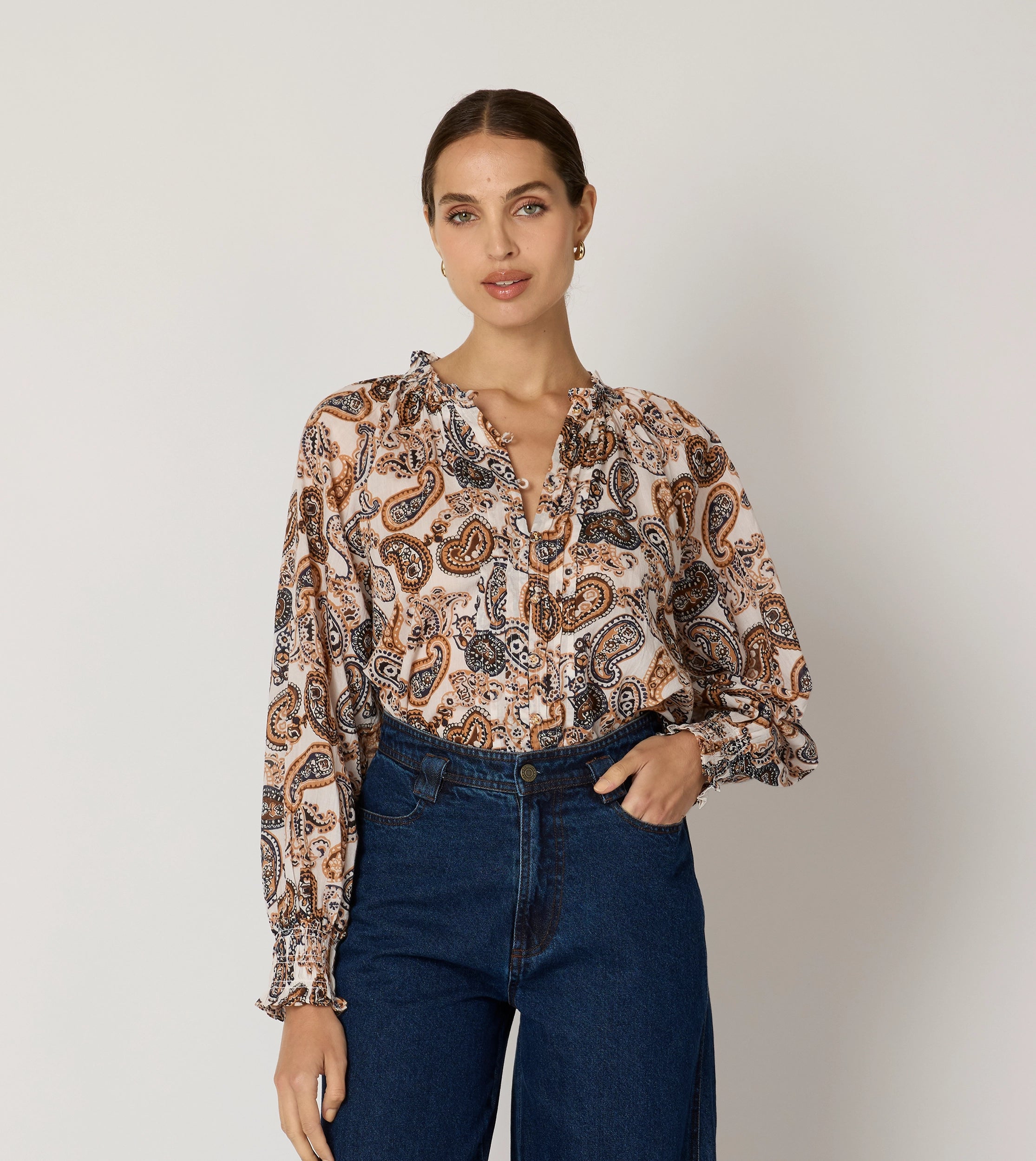 Clothes For Woman Ivy Blouse | Nutmeg Paisley