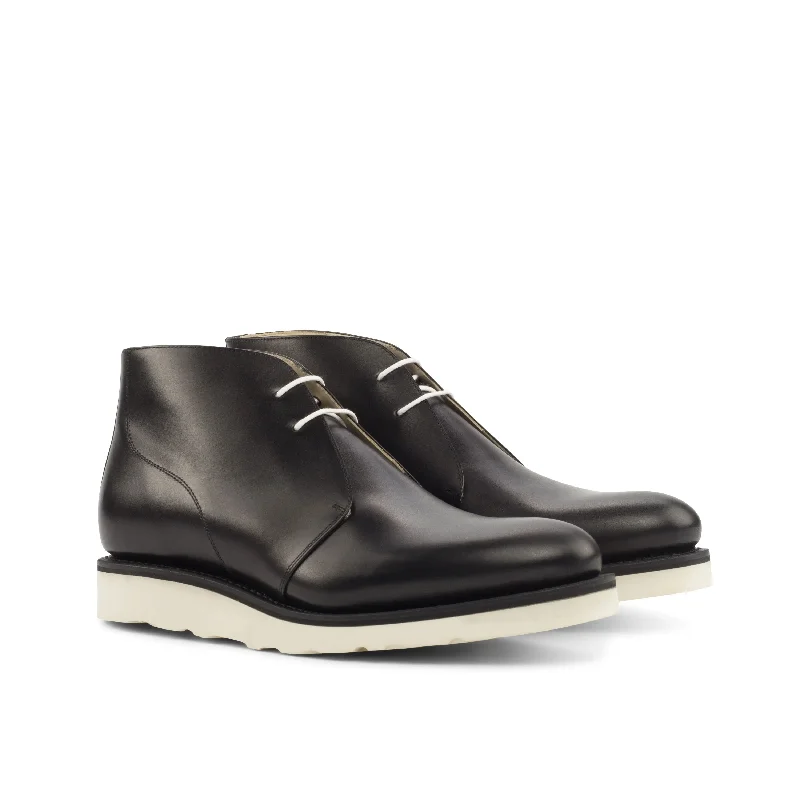 Men's Comfortable Shoes DapperFam Vivace in Black Men's Italian Leather Chukka