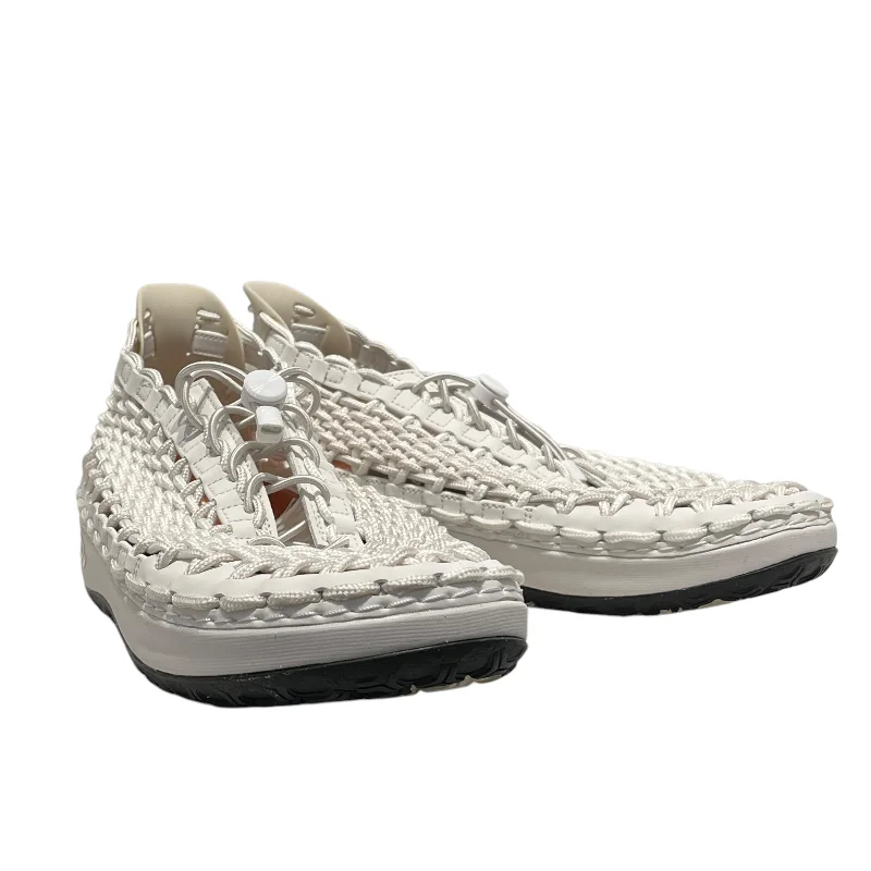 Men's Cushioned Boots NIKE ACG/Low-Sneakers/US 9/WHT/watercat