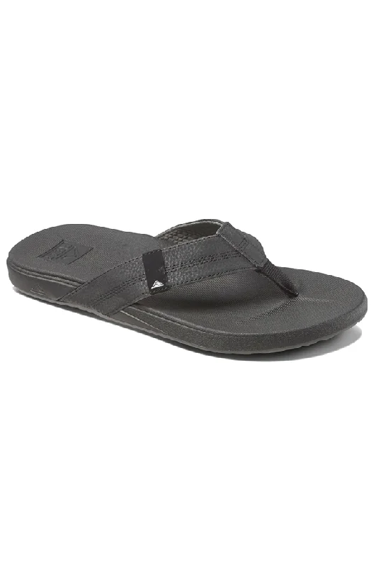 Refresh Your Shoe Collection With Amazing Deals Reef Cushion Bounce Phantom Men's Sandals