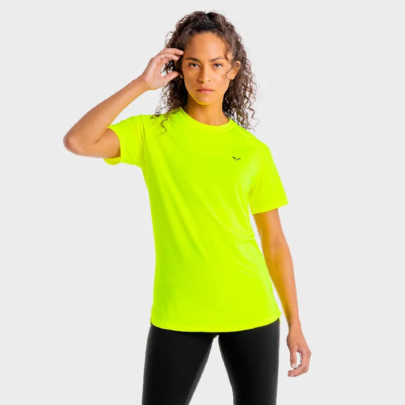 Online Boutique Stores Core Mesh Tee - Neon