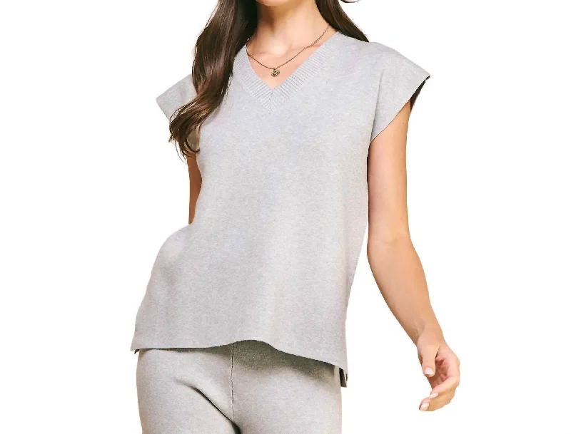 Chic Casual Wardrobe Essentials V Neck Sweater Vest In Grey