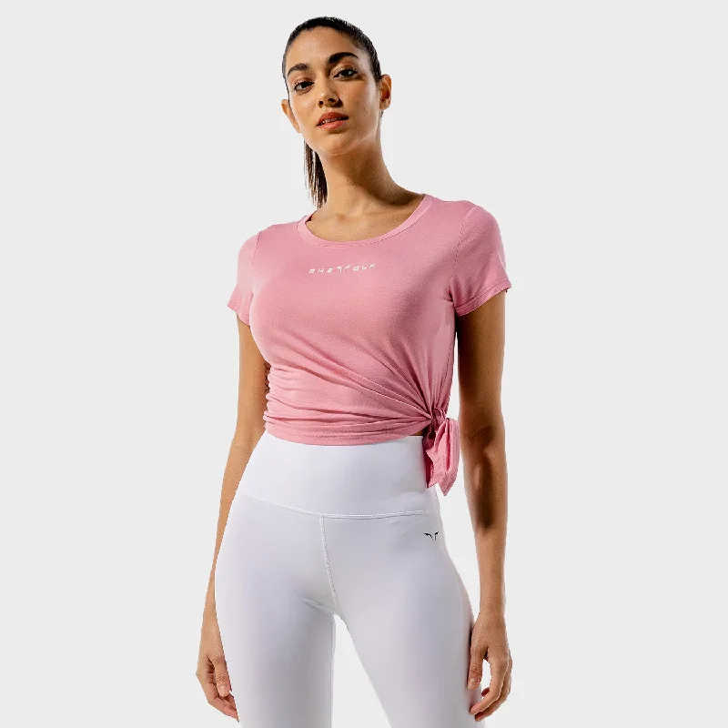 Women's Travel Apparel She-Wolf Crop Top - Baby Pink