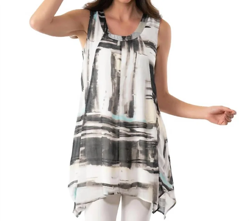 Timeless Women's Fashion Styles Illusion Tunic In Print