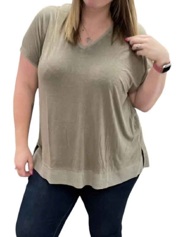 Classic Women's Fashion Washed Knit Tunic Top In Mocha