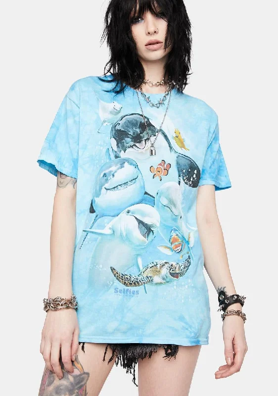 Affordable Women's Apparel Ocean Selfie Graphic Tee