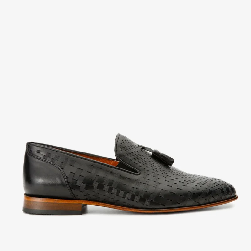 Stylish Shoes For Men The Meram Black Leather Tassel Slip-On Loafer Men Shoe