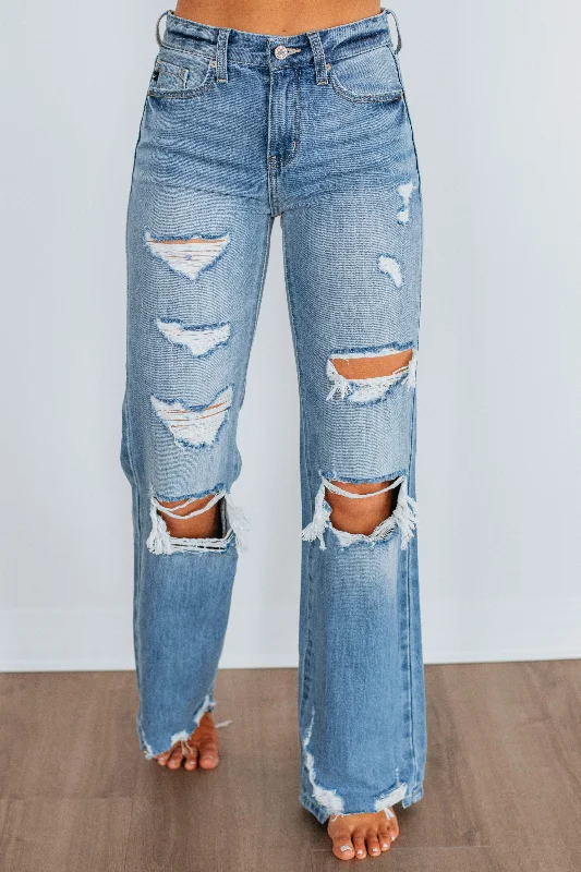 Women's Vacation Attire Liv KanCan Jeans