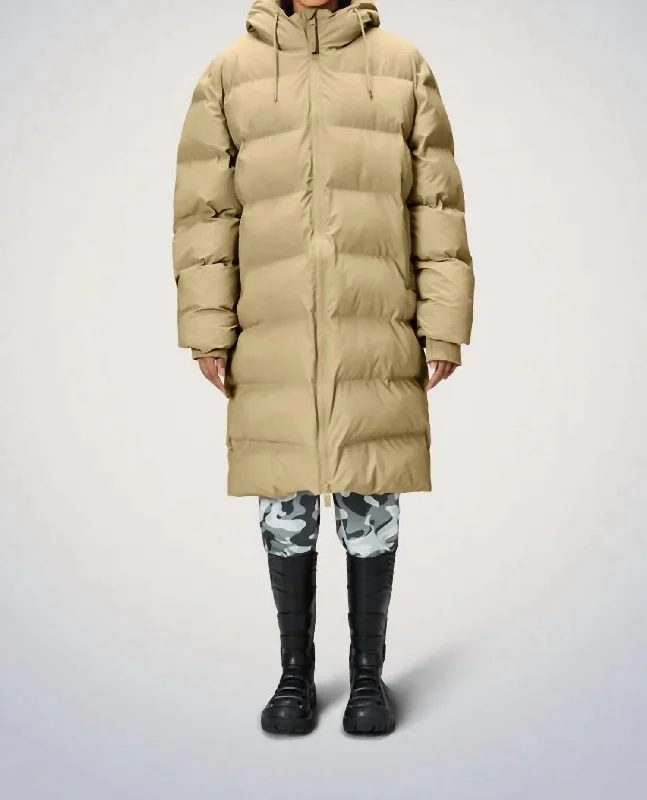 Women's Weekend Outfit Alta Long Puffer Jacket In Sand