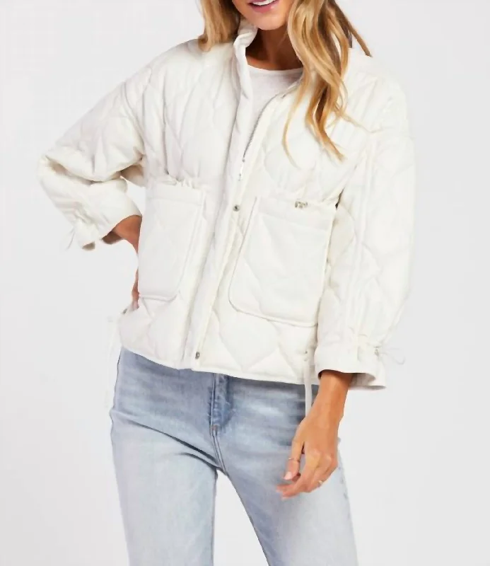 Women's High-Fashion Outfit Jaguar Quilted Jacket In Ivory