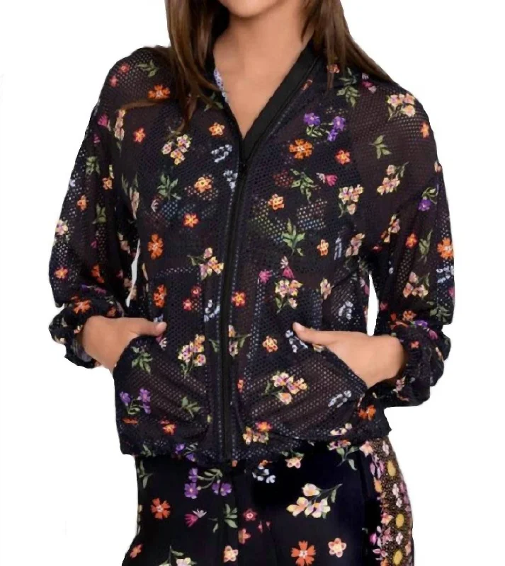 Plus Size Women Wear Nani Patch Pocket Mesh Jacket In Multi