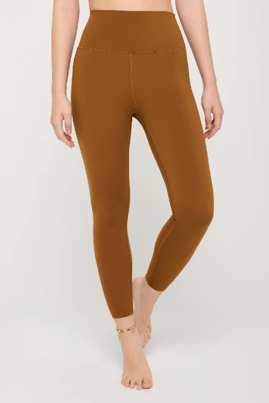 Effortless Chic for Women Ada HW 7/8 Legging