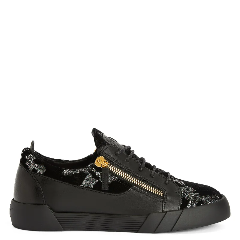 Fashion-Forward Shoes For Men Giuseppe Zanotti The Shark 5.0 Low