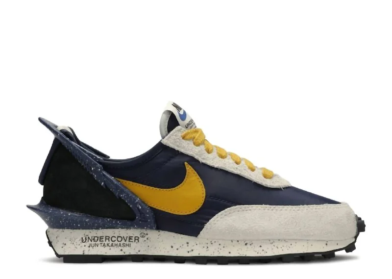 Men's Sporty Shoes Undercover X Ws Daybreak In Obsidian/ Gold Dart Sail.